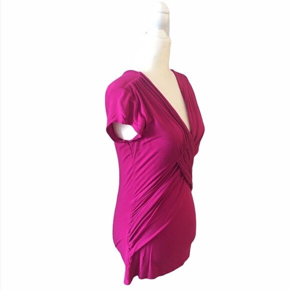B’leev Fuchsia Criss Cross V-Neck Top - Picture 7 of 12